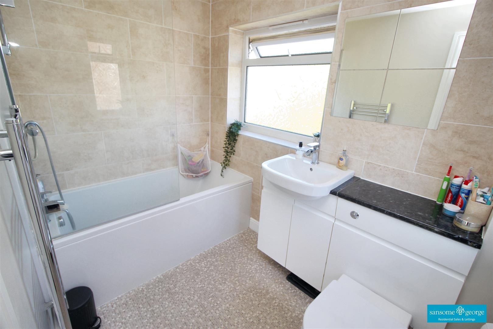 Foxcombe Drive, Tilehurst, Reading